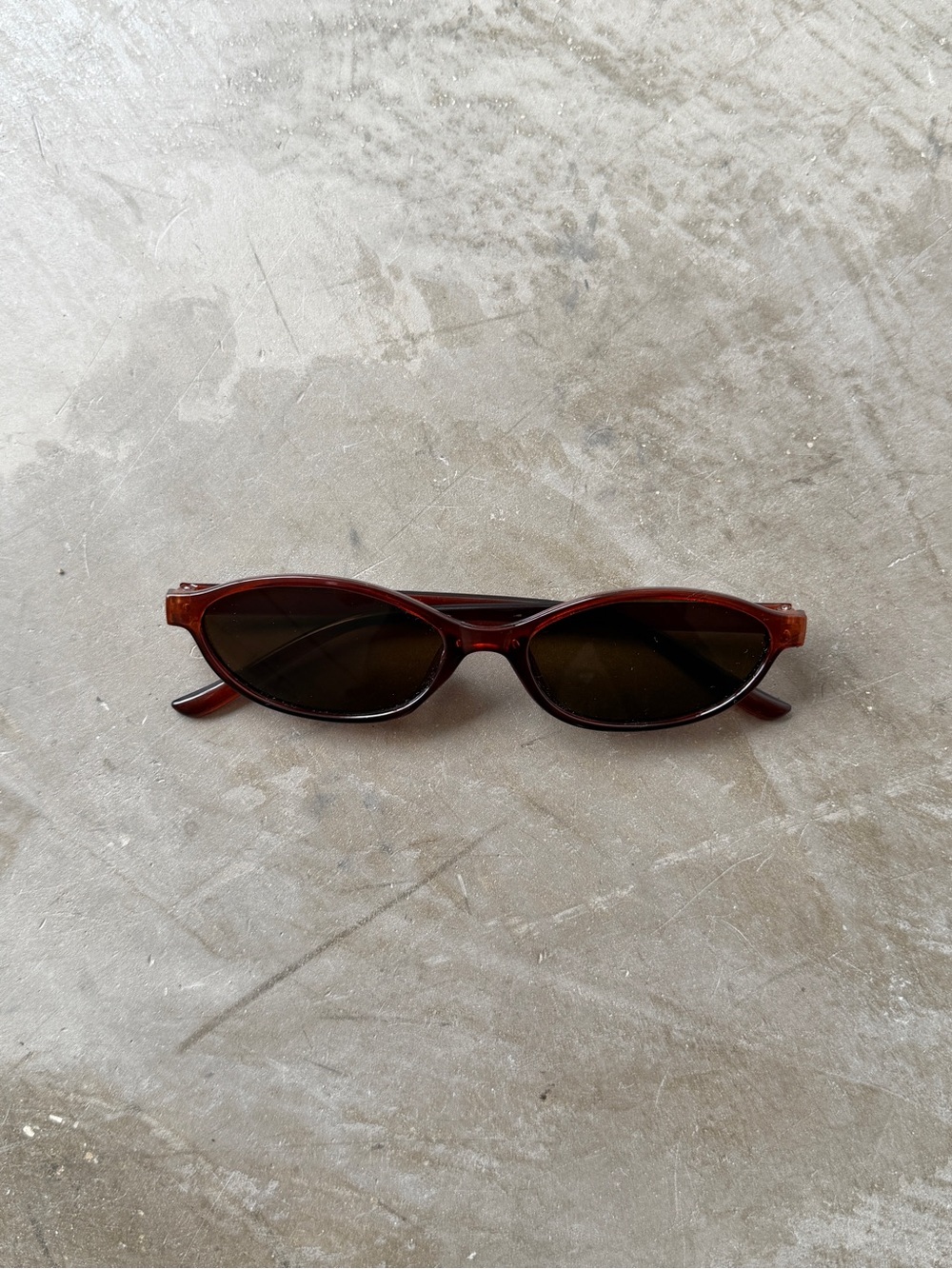 Tortoiseshell Cat-Eye Sunglasses for Women - Chic Brown Frame